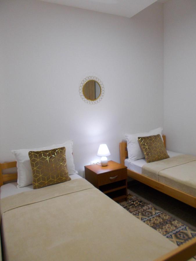 Kovac Riverfront Apartments Мостар Экстерьер фото